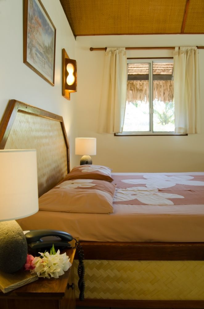 Hotel Les Tipaniers Moorea Exterior photo